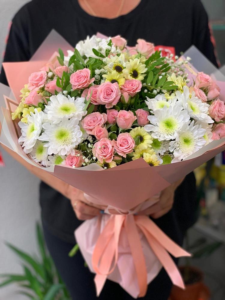 Букет цветов из: Розы и Хризантемы в Култаево