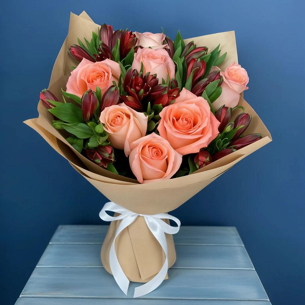 Букет цветов из: Розы и Альстромерии в Култаево