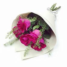 Букет цветов из:  Розы в Култаево