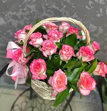 Цветочная композиция из Розы в корзине в Култаево