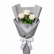 Букет 3 белые розы в Култаево