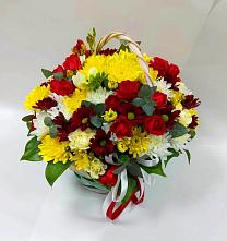 Цветочная композиция из Хризантемы и Розы в корзине в Култаево