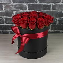 Цветочная композиция из Розы в шляпной коробке в Култаево