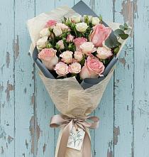 Букет цветов из:  Розы в Култаево