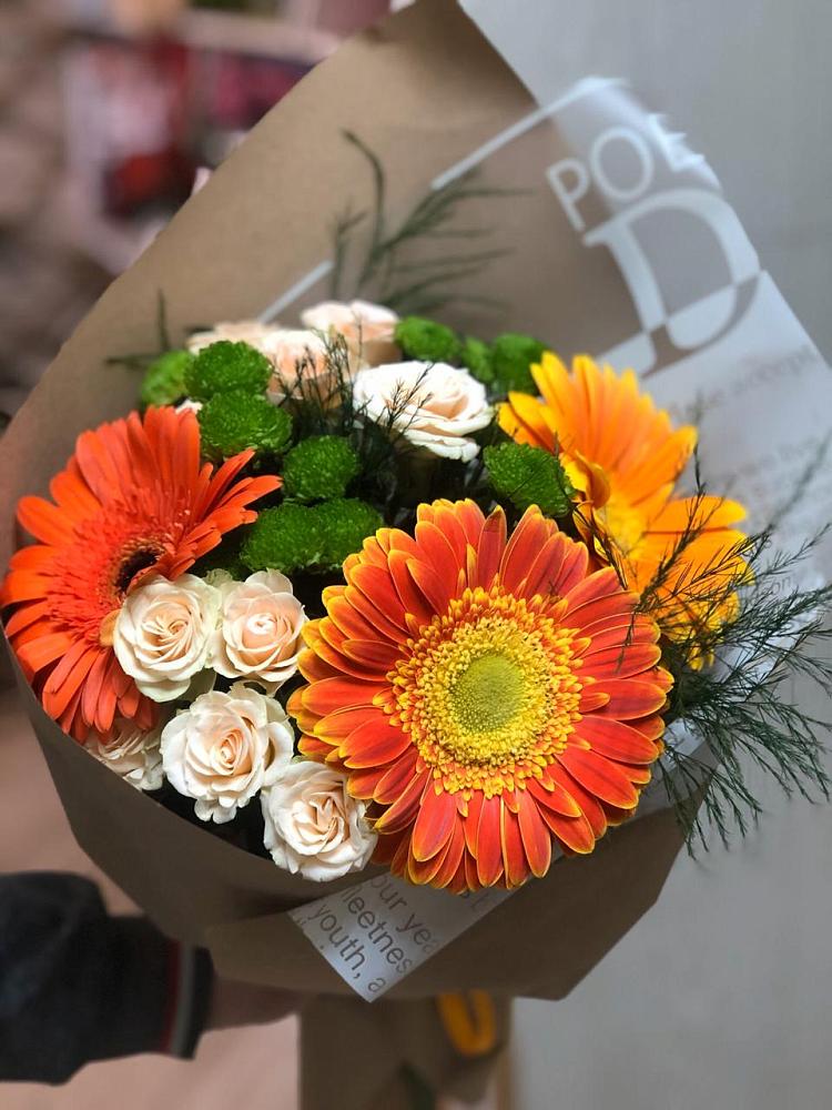 Букет цветов из: Герберы, Хризантемы и Розы в Култаево