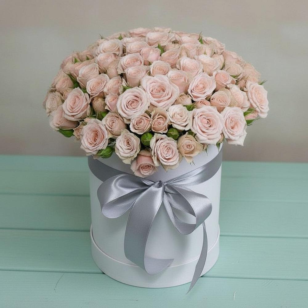 Цветочная композиция из Розы в шляпной коробке в Култаево